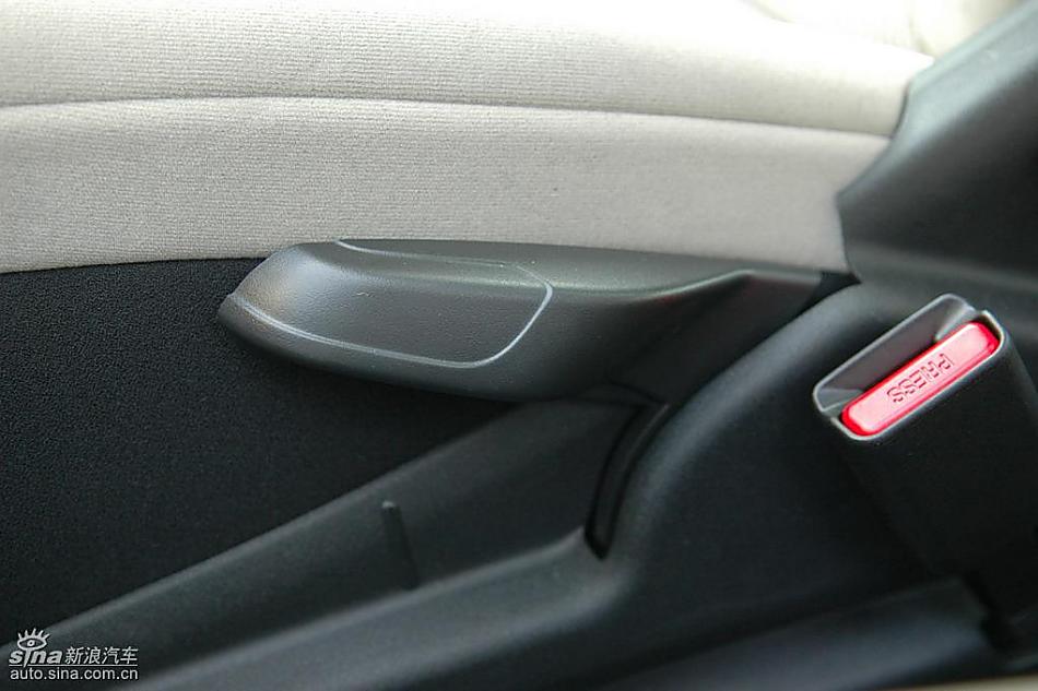 雪铁龙大C4毕加索实拍图