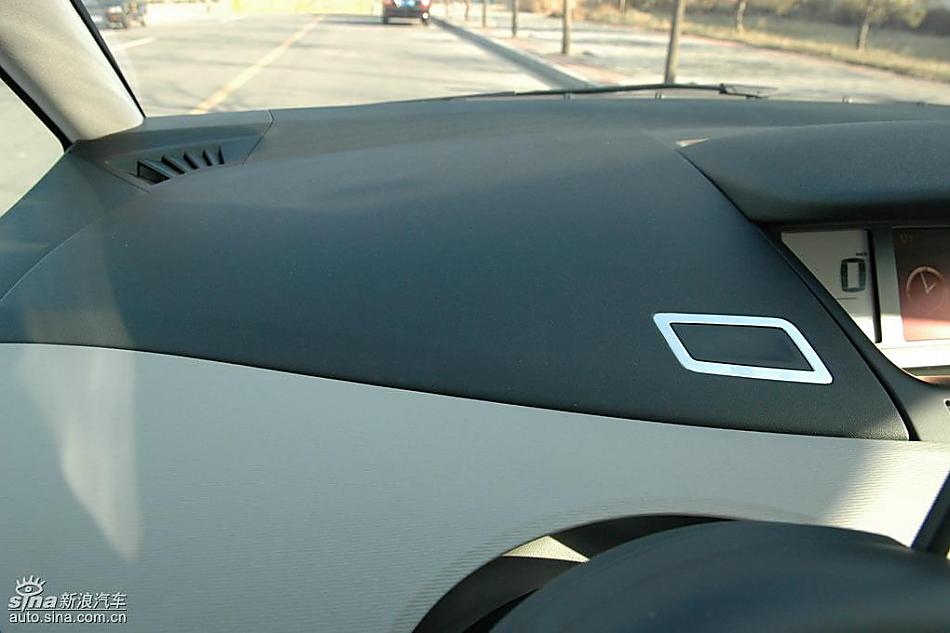 雪铁龙大C4毕加索实拍图