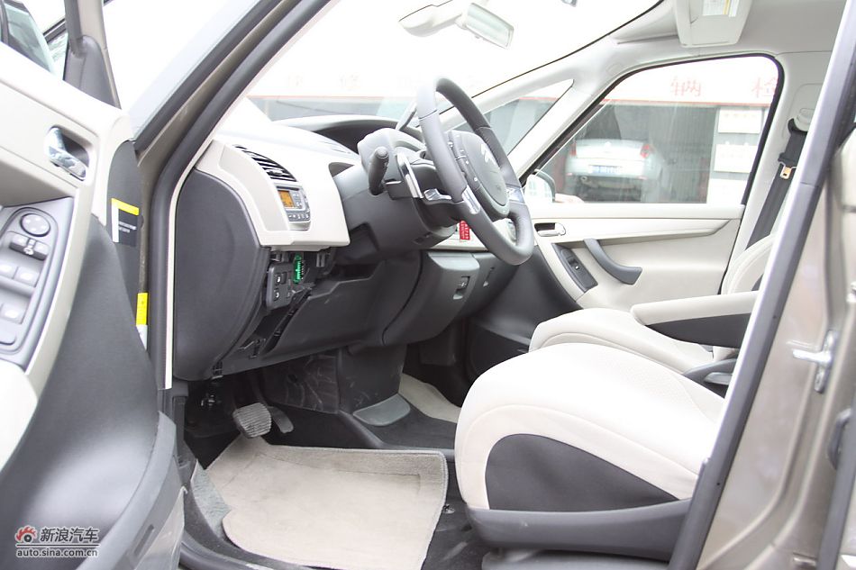 C4毕加索内饰及内部细节