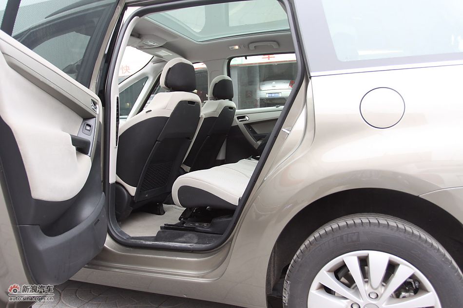 C4毕加索内饰及内部细节