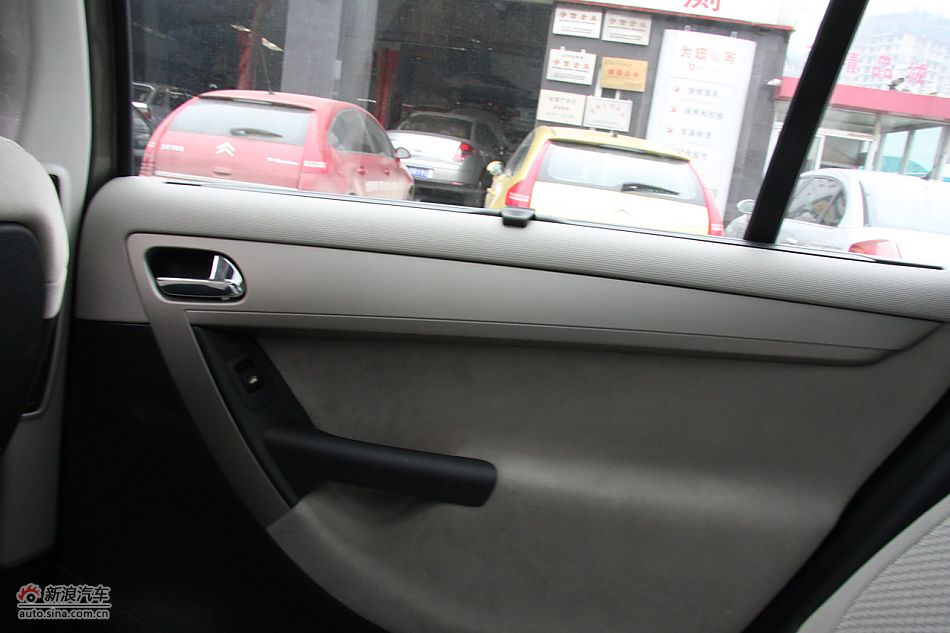 C4毕加索内饰及内部细节