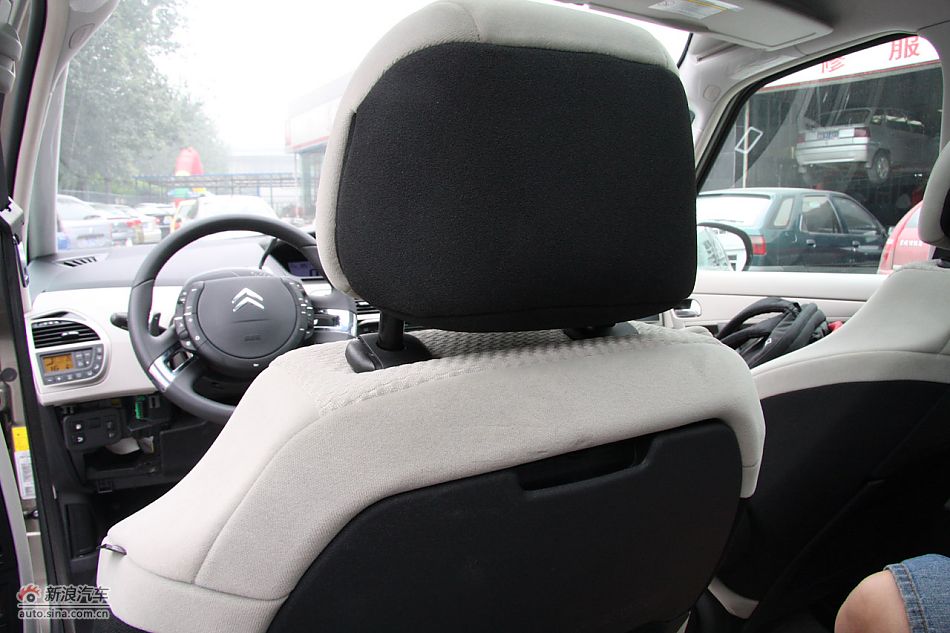 C4毕加索内饰及内部细节