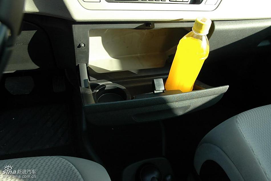 雪铁龙大C4毕加索实拍图