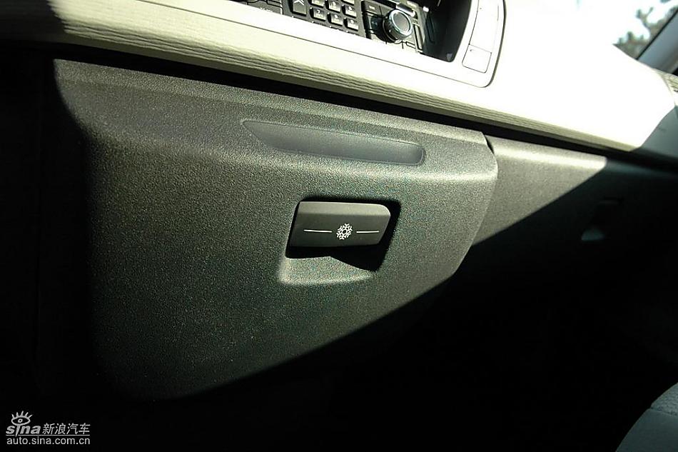 雪铁龙大C4毕加索实拍图