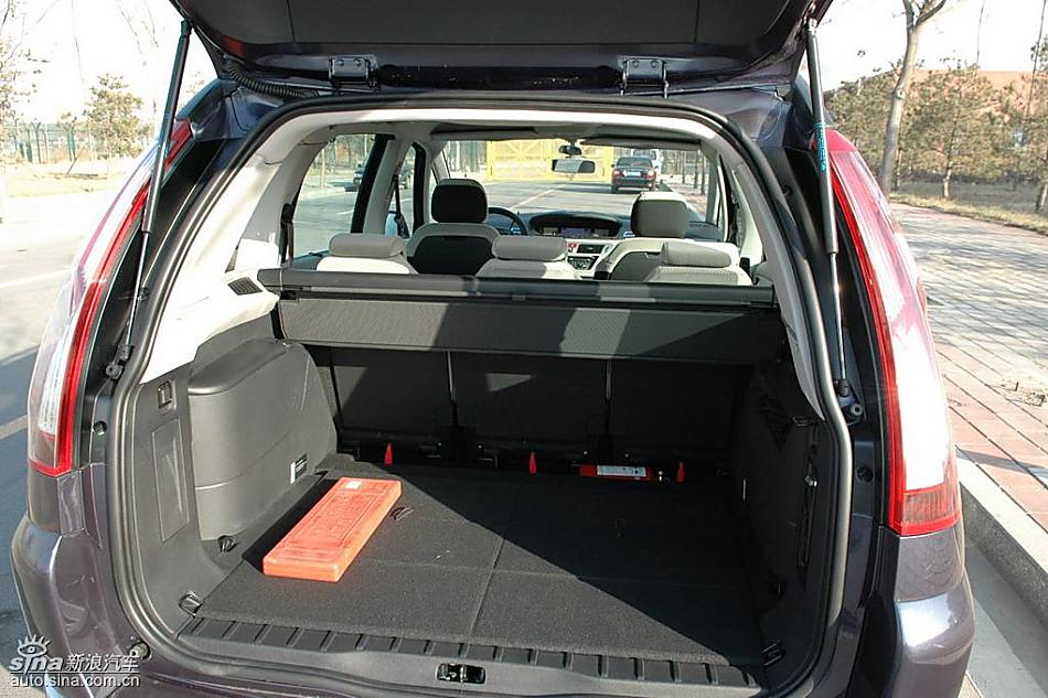 雪铁龙大C4毕加索实拍图