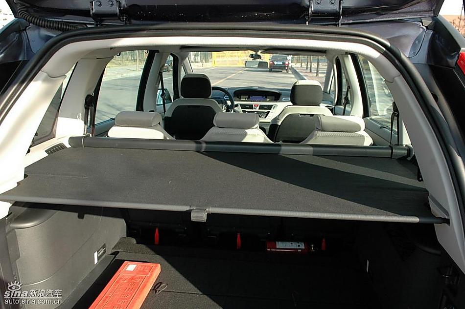 雪铁龙大C4毕加索实拍图