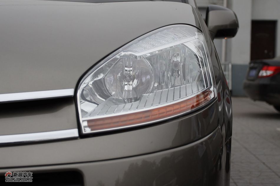 C4毕加索外观及外部细节