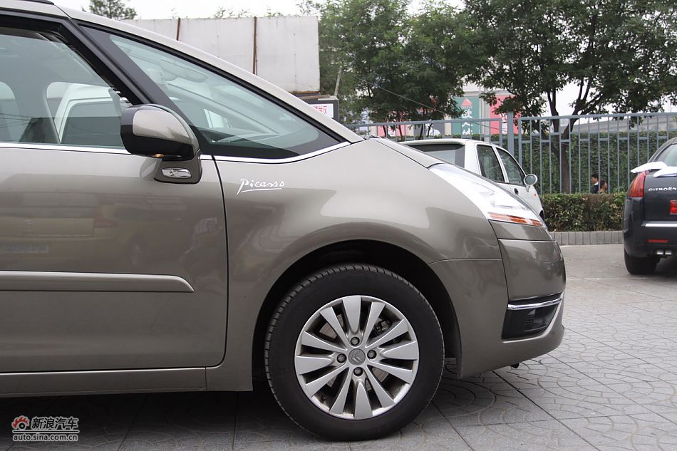 C4毕加索外观及外部细节