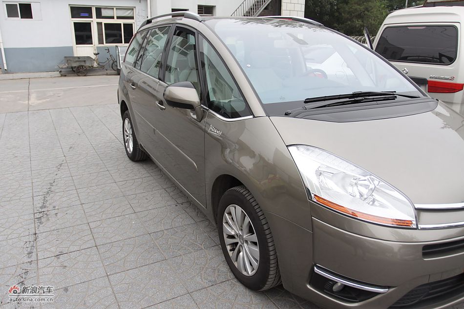 C4毕加索外观及外部细节