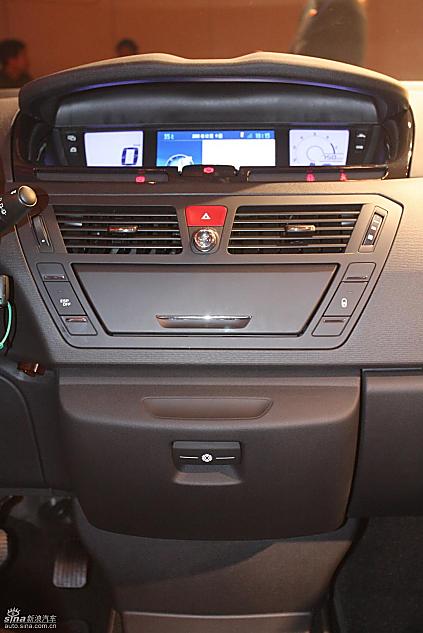 大C4毕加索实拍