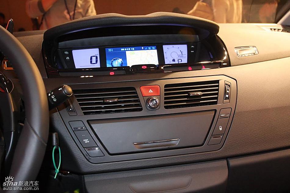 大C4毕加索实拍