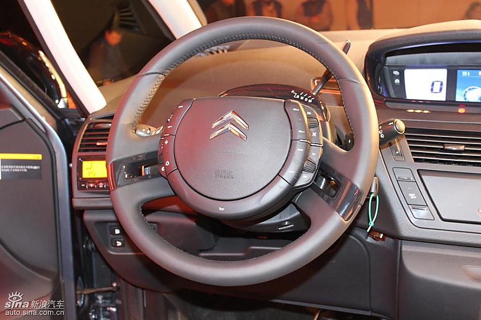 大C4毕加索实拍