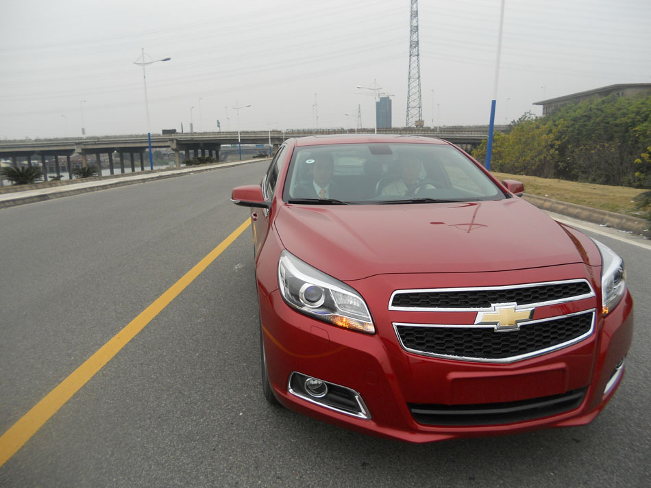 2012款迈锐宝2.4L自动豪华版