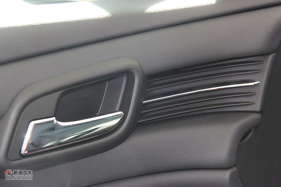 2012款迈锐宝2.4L自动旗舰版