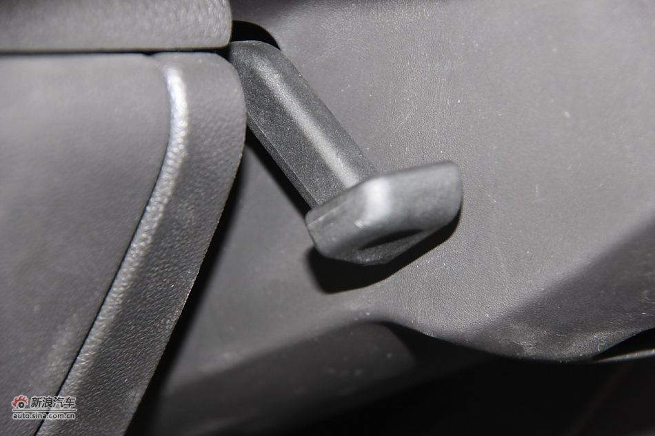 2012款迈锐宝2.4L自动旗舰版