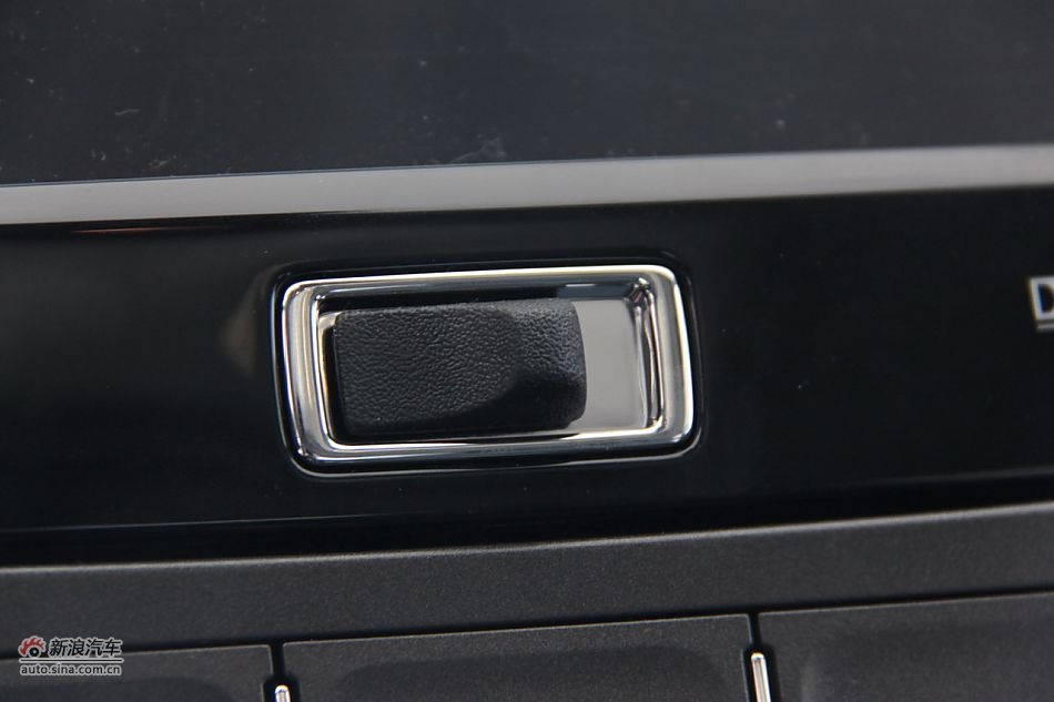 2012款迈锐宝2.4L自动旗舰版