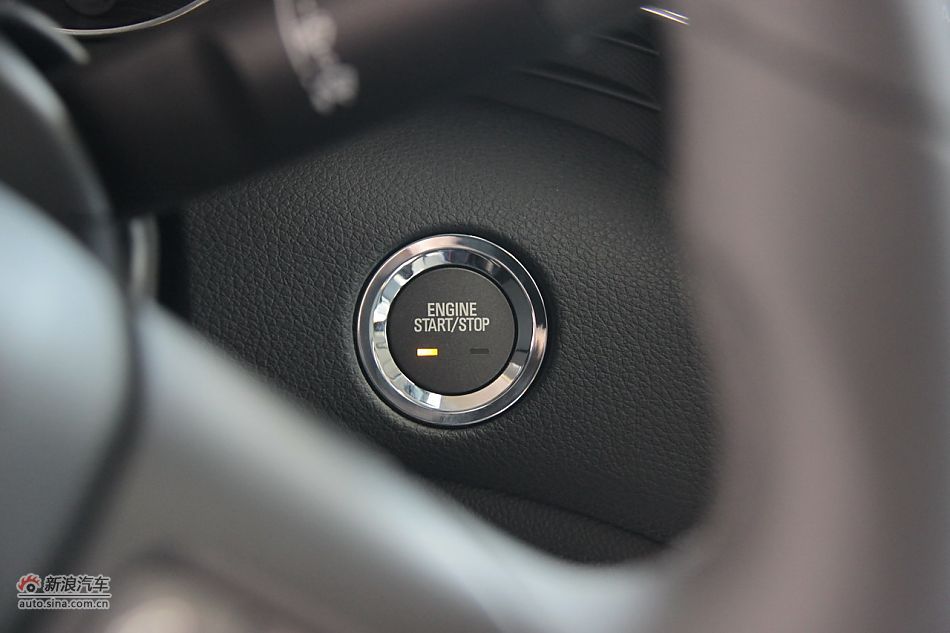 2012款迈锐宝2.4L自动旗舰版