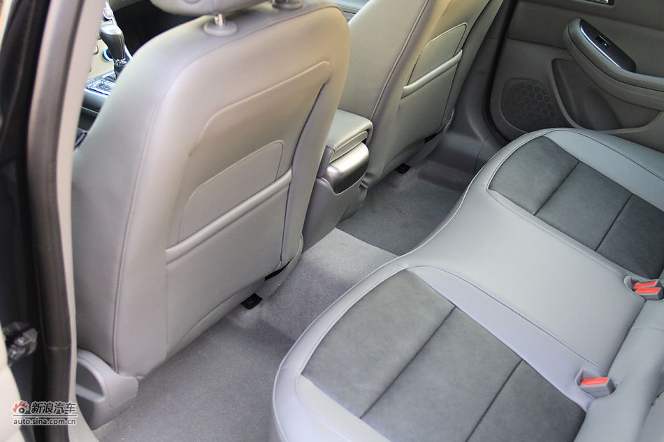 2012款迈锐宝到店实拍