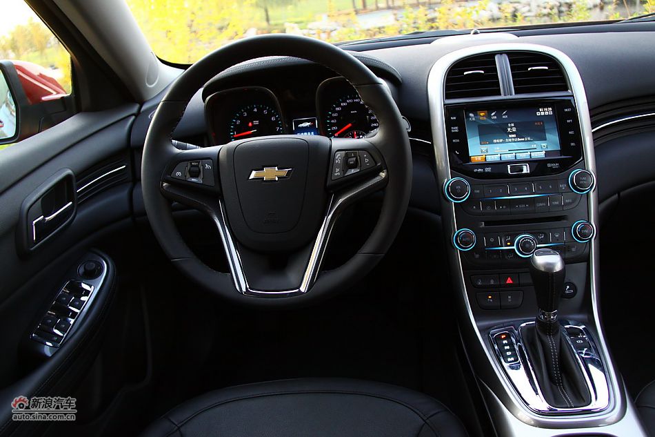 迈锐宝内饰实拍