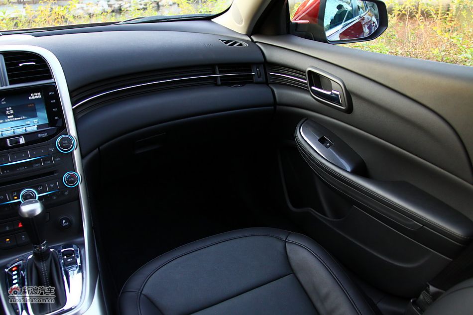 迈锐宝内饰实拍