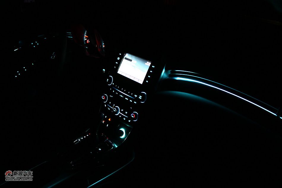 迈锐宝内饰实拍