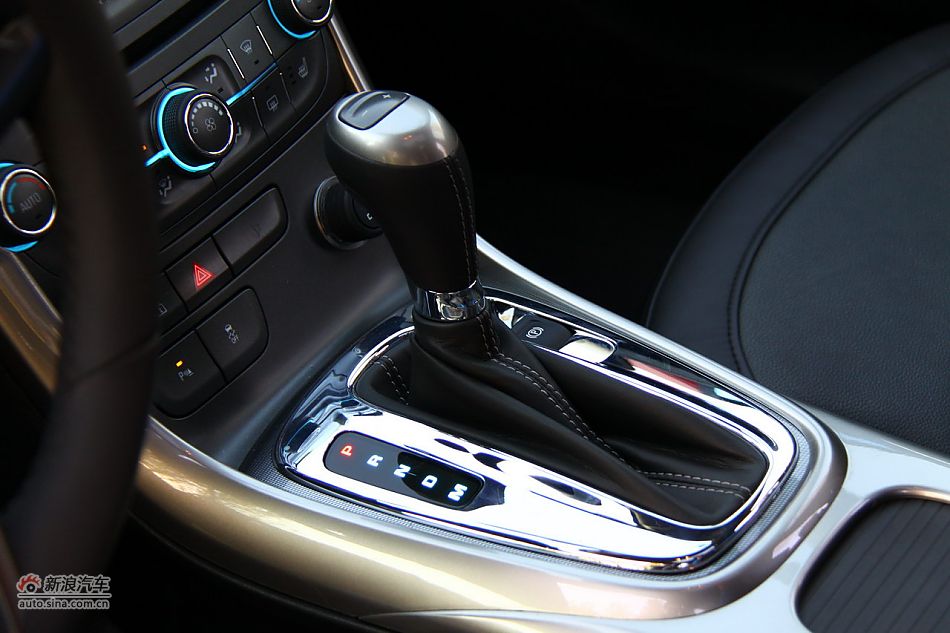 迈锐宝内饰实拍