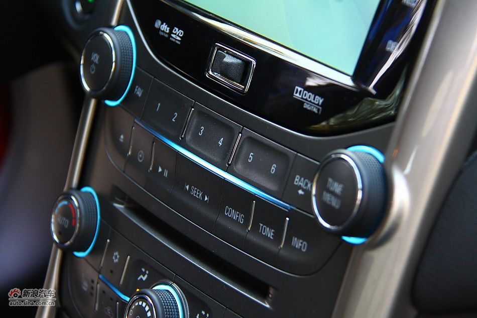 迈锐宝内饰实拍