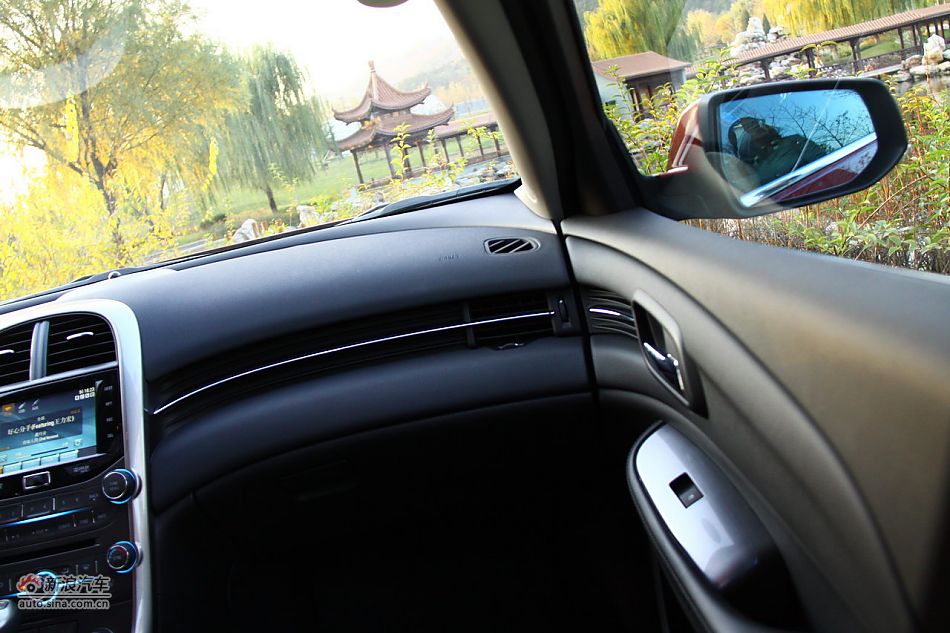 迈锐宝内饰实拍