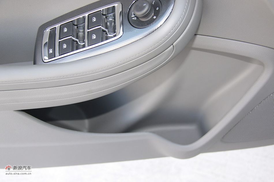 2012款迈锐宝2.4L自动豪华版