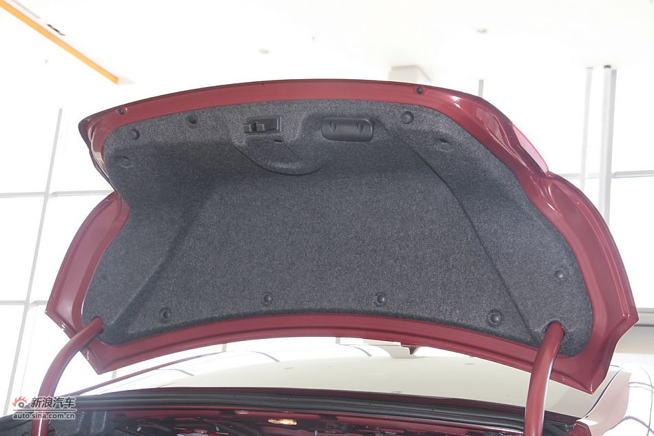 2012款迈锐宝2.4L自动旗舰版