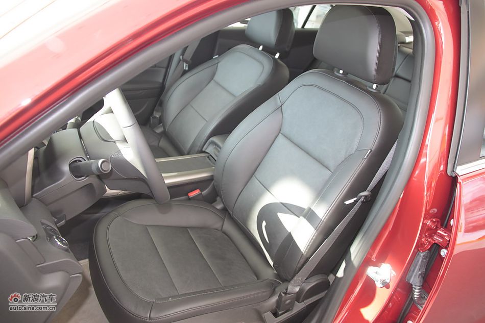 2012款迈锐宝2.4L自动旗舰版