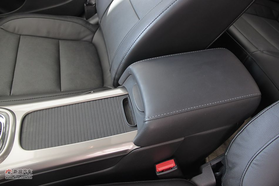 2012款迈锐宝2.4L自动旗舰版