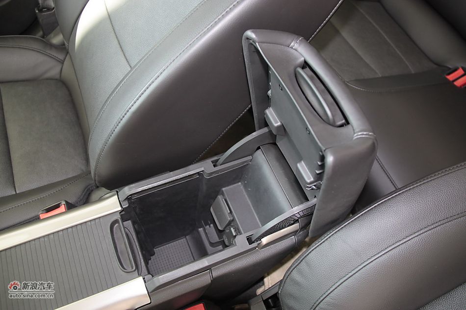 2012款迈锐宝2.4L自动旗舰版