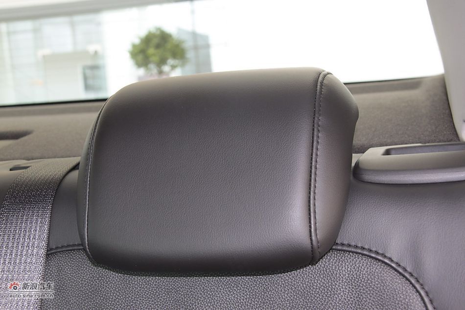 2012款迈锐宝2.4L自动旗舰版