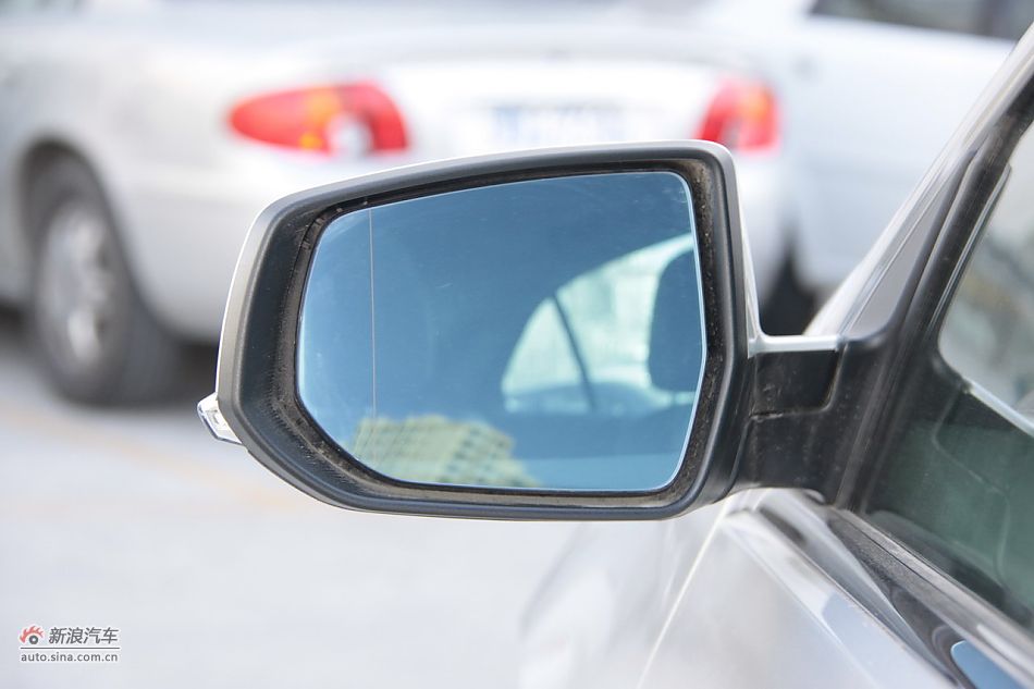 2012款迈锐宝2.4L自动豪华版