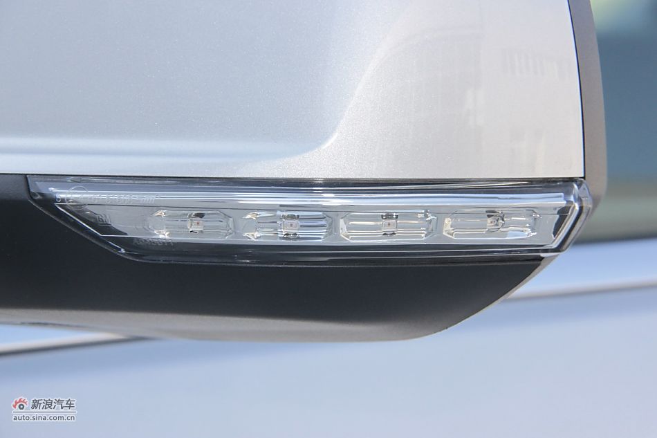 2012款迈锐宝2.4L自动豪华版