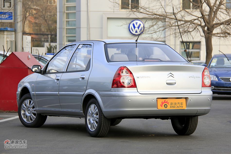 2011款爱丽舍高清到店实拍