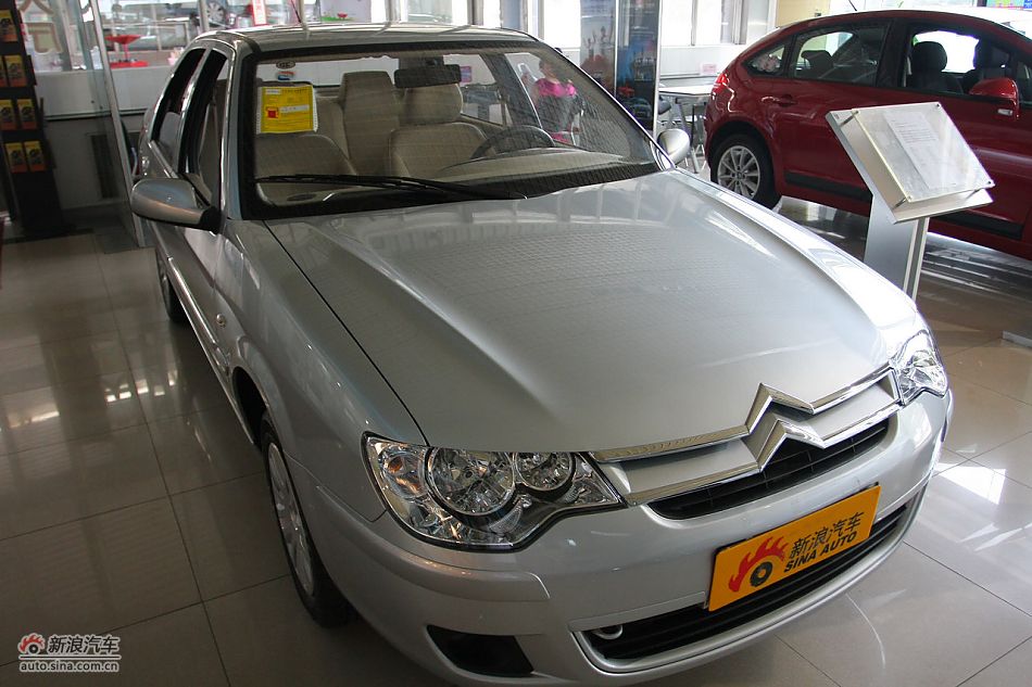 车辆外观及外部细节