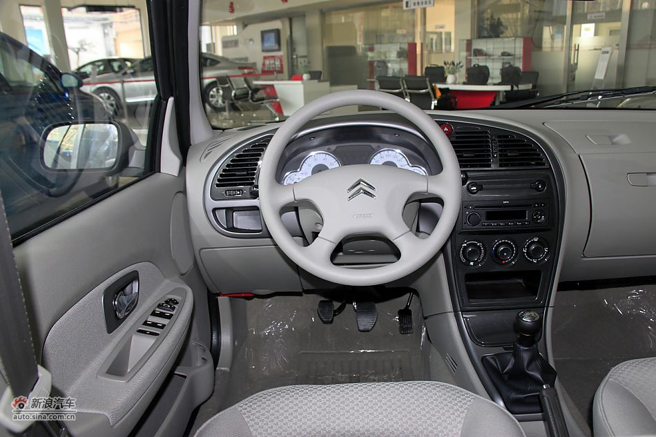 2011款爱丽舍高清到店实拍