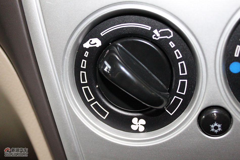 内饰及内部细节