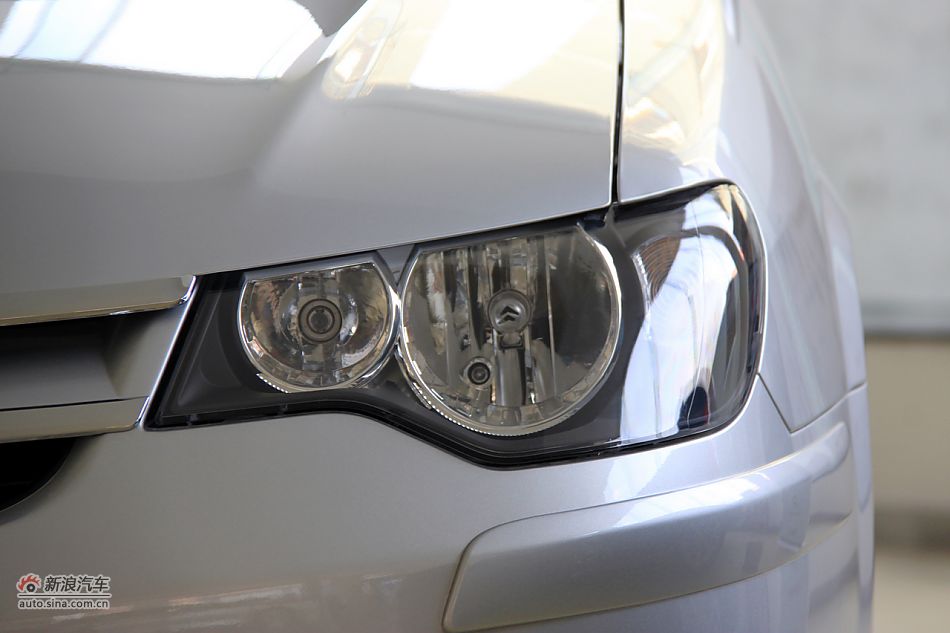 2011款爱丽舍高清到店实拍