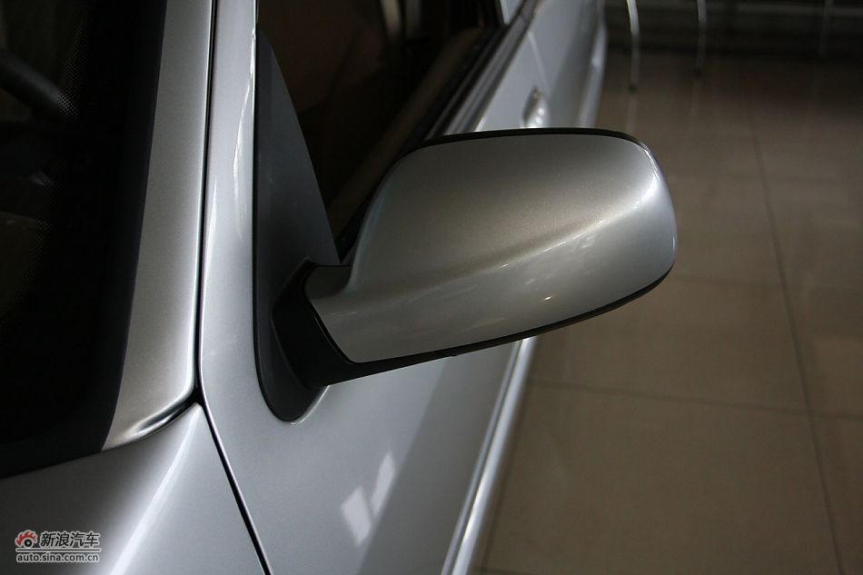 车辆外观及外部细节