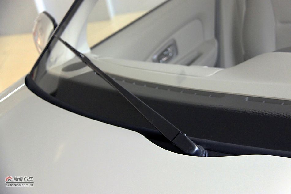 2011款爱丽舍高清到店实拍