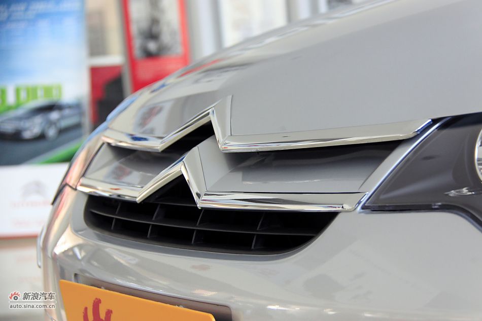 2011款爱丽舍高清到店实拍