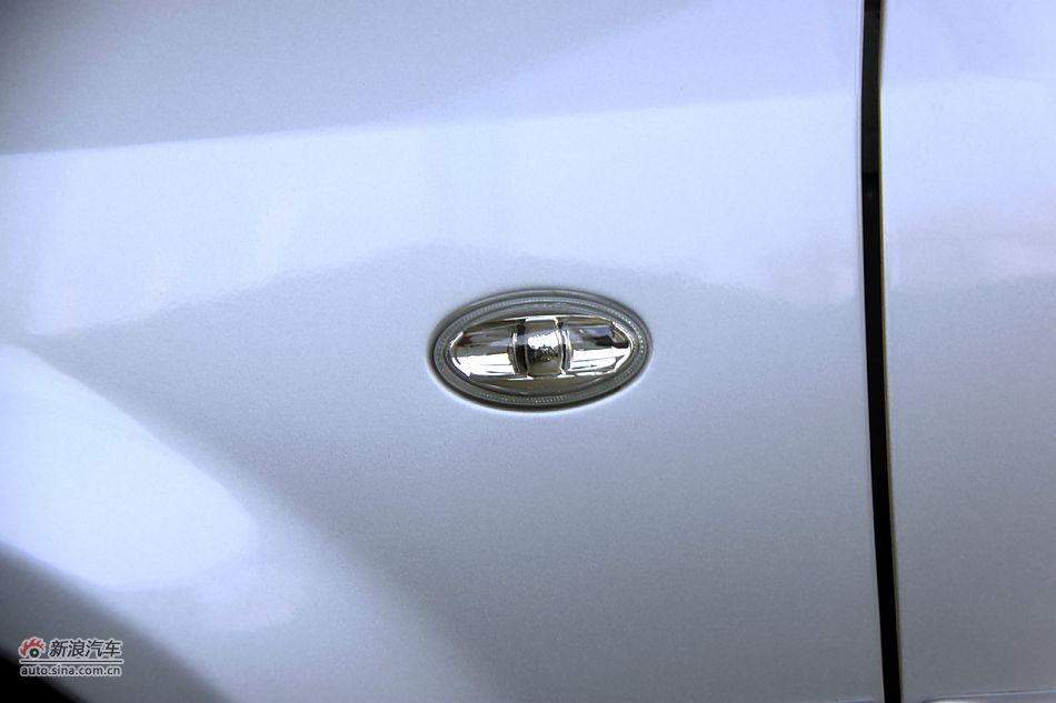 2011款爱丽舍高清到店实拍