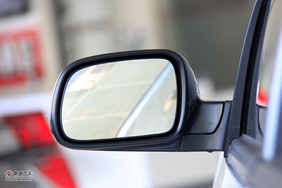 2011款爱丽舍高清到店实拍