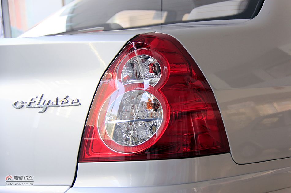 2011款爱丽舍高清到店实拍