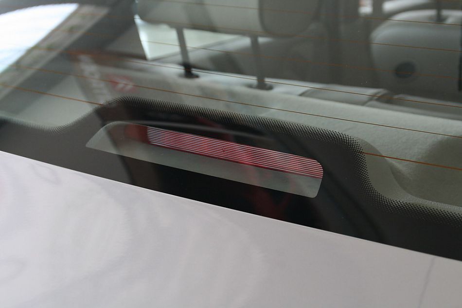 神龙汽车爱丽舍外观