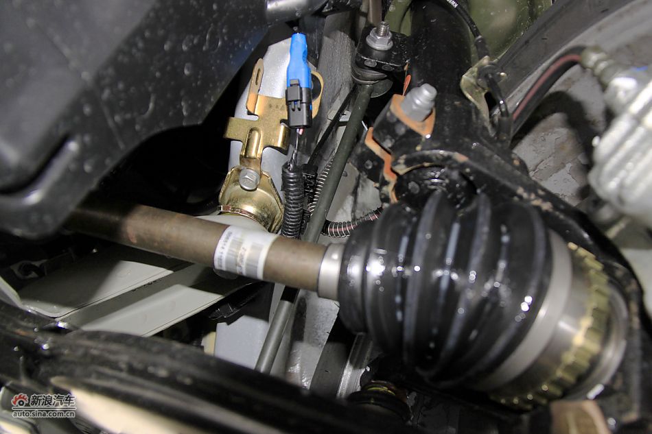 2011款爱丽舍高清到店实拍