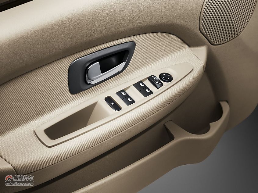 2011款东风雪铁龙爱丽舍